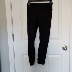 Lululemon On Track Tight Black Size 4